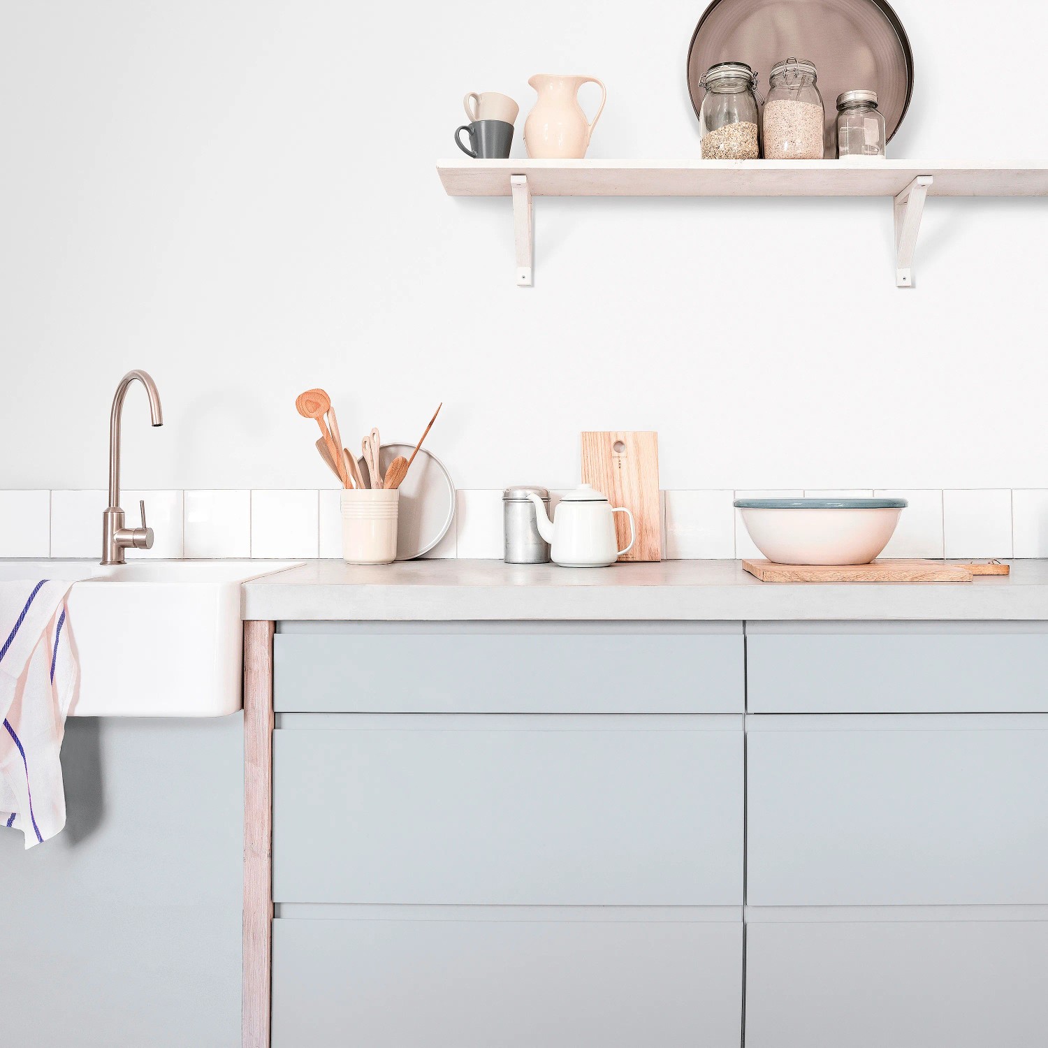 Dulux Szybka Odnowa Meble kuchenne skandynawska szarość 750 ml
