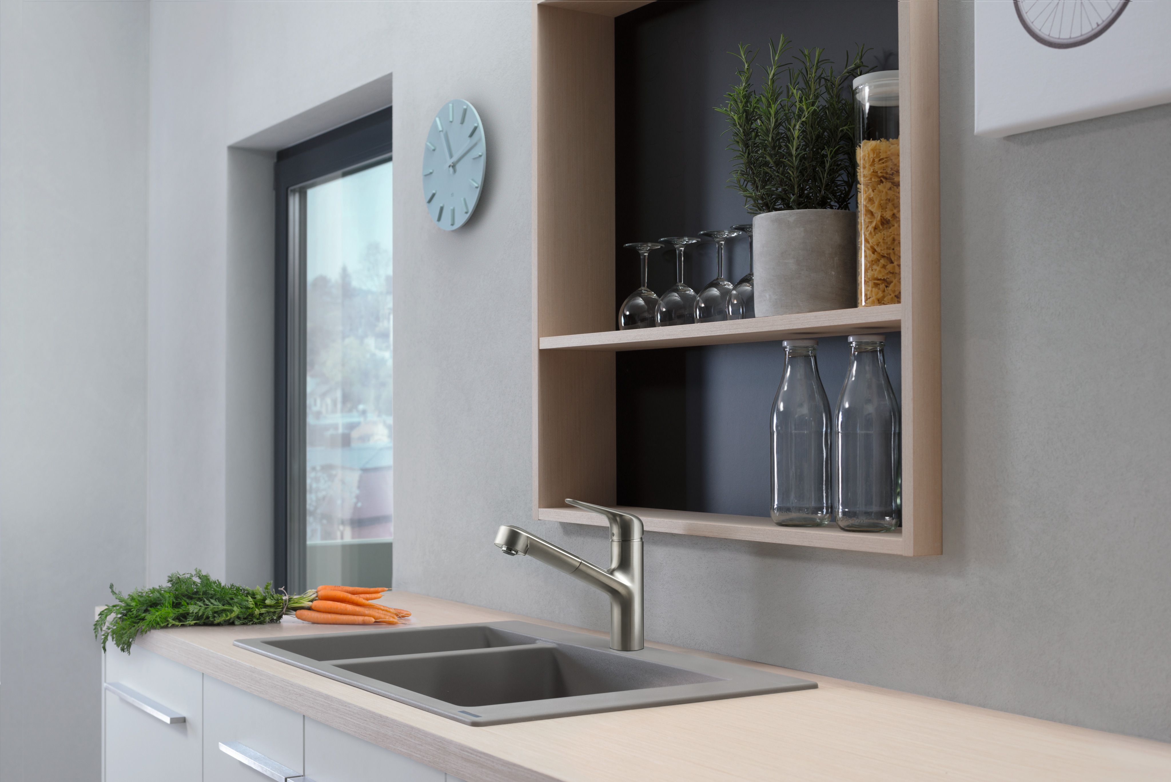 Hansgrohe Focus M42 bateria kuchenna stojąca stal szlachetna finish 71829800