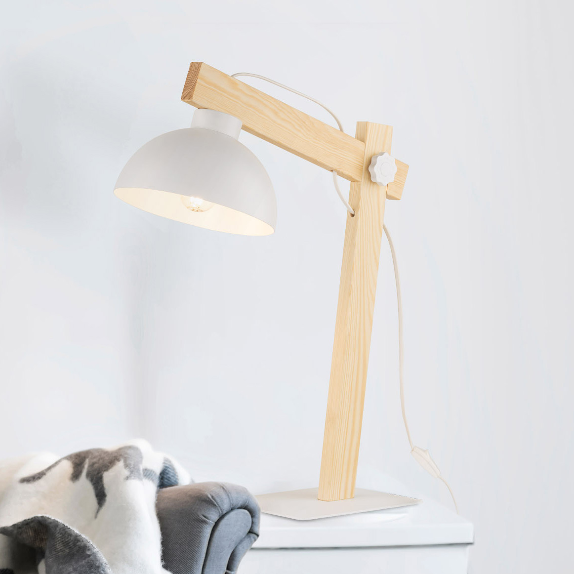 TK Lighting Oslo lampa stołowa 1x15W biała/jasne drewno 5347