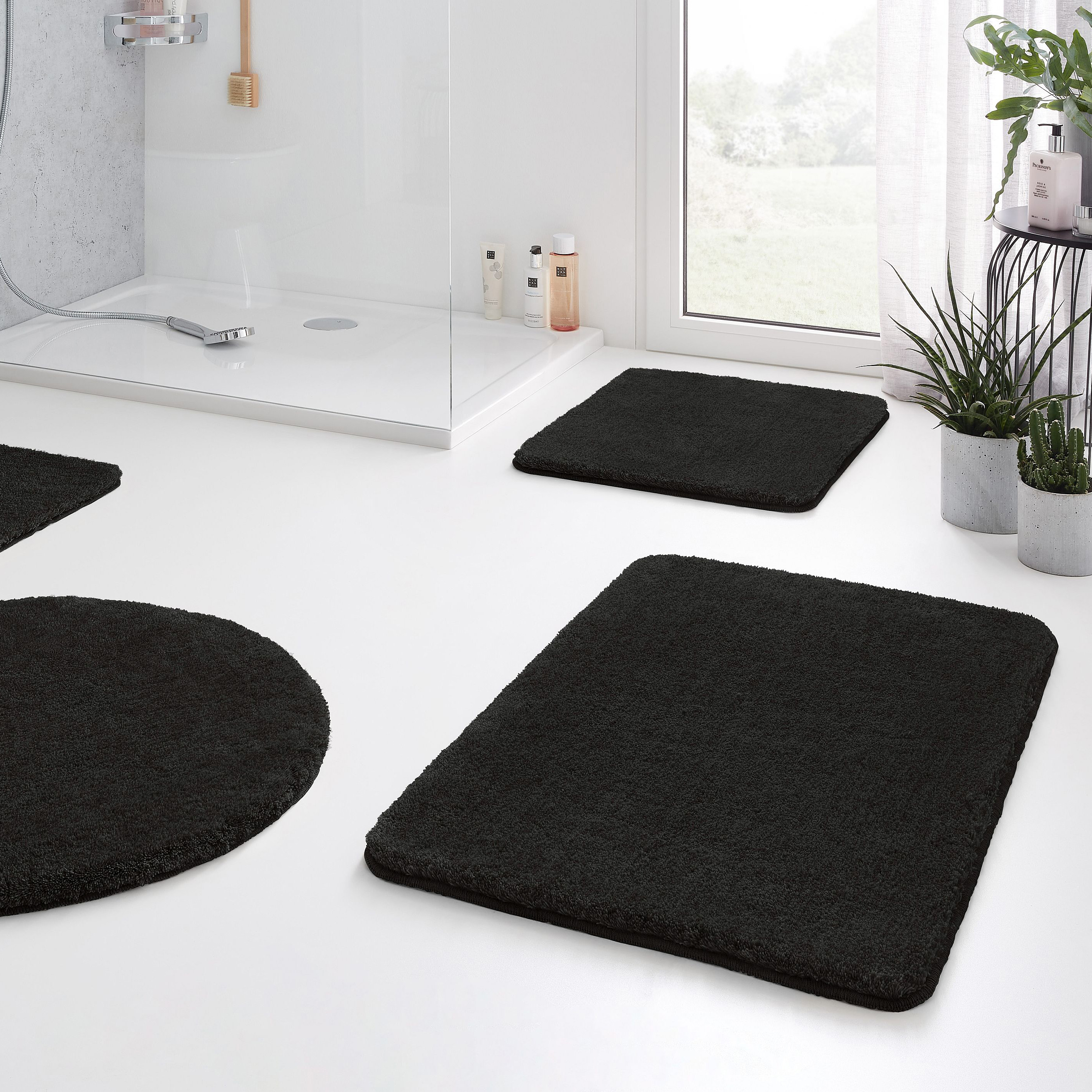 Kleine Wolke Relax dywanik łazienkowy 150x85 cm poliakryl Black 5405926453