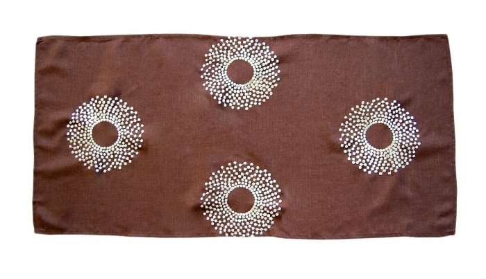 Obrus Haftowany Bruna 130x160 cm kolor: Brazowy wz. 68-2