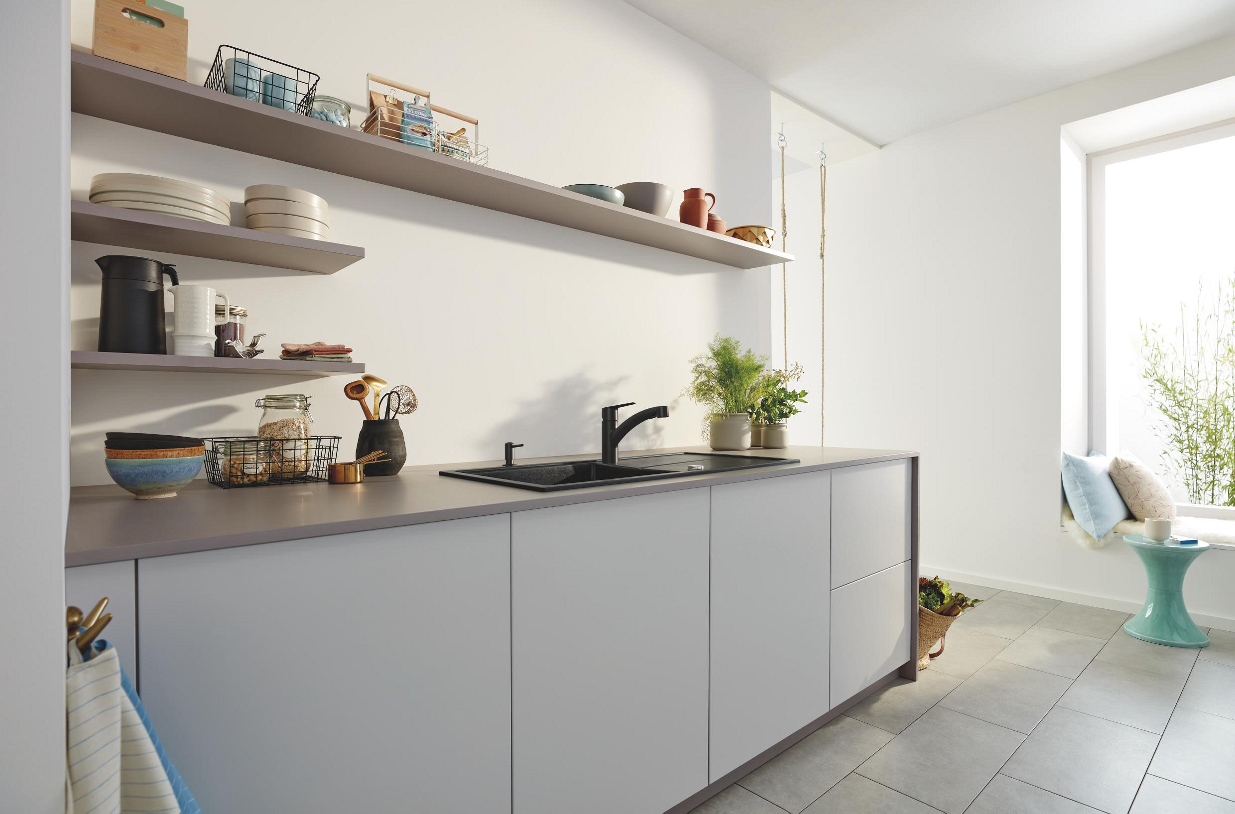 Grohe Start bateria kuchenna stojąca z wyciąganą wylewką czarny mat 305312431