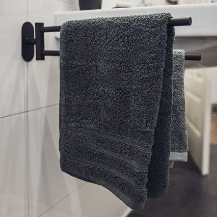 Wenko Bosio wieszak na ręcznik 40 cm dwuramienny ruchomy czarny 24238100
