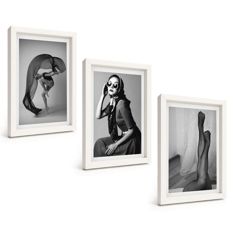 Zestaw Obrazów 3 Częściowy ArtPrintCave Białe Ramki 20x30 cm Dekoracja do Sypialni Czarno-białe portrety kobiet 1 kpl.