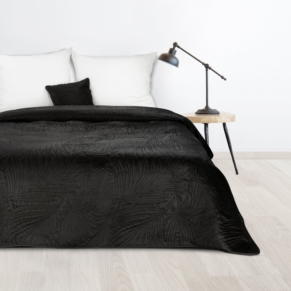 Czarna narzuta na łóżko 170x210 cm LUXO 4 welurowa do sypialni