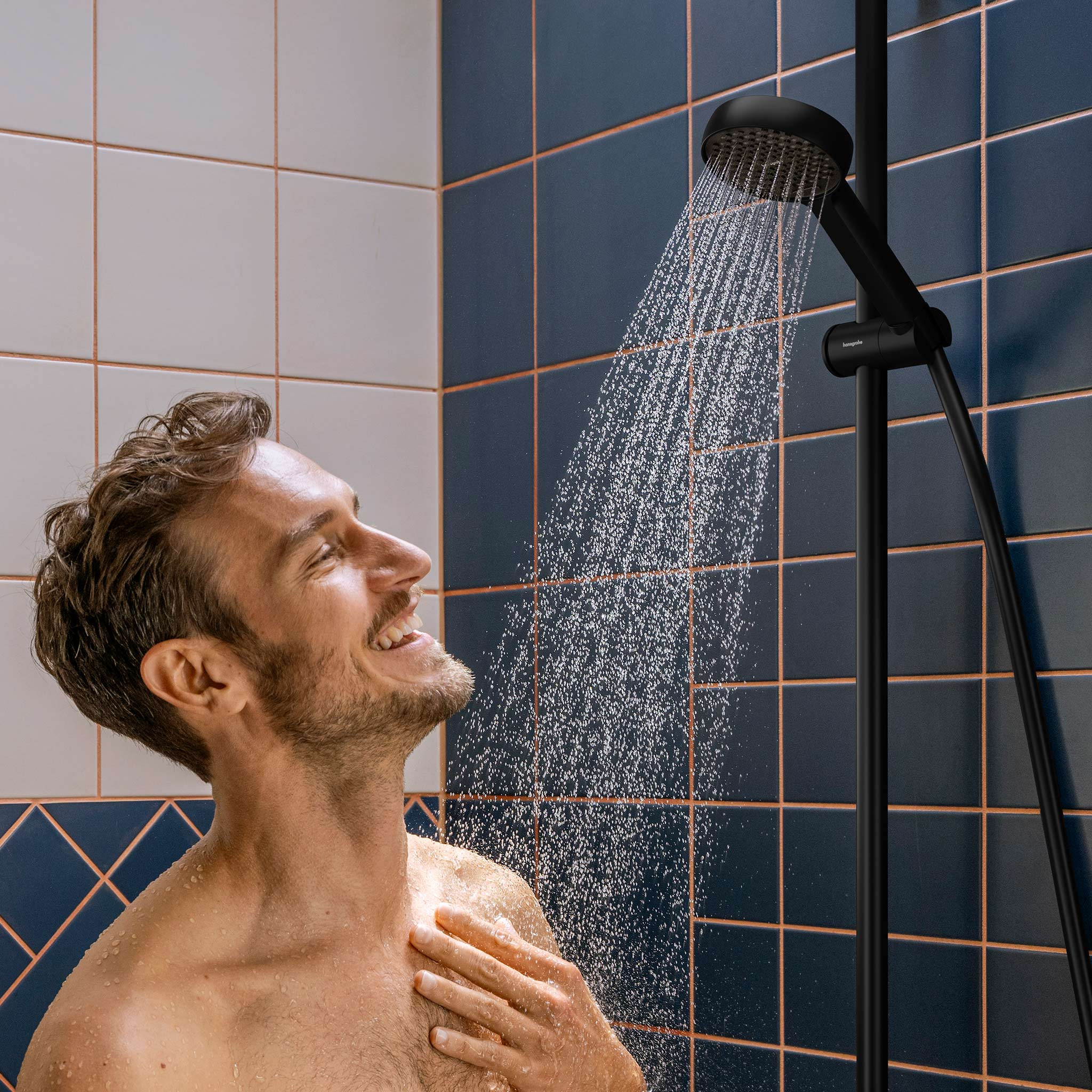 Hansgrohe Activera Select S zestaw prysznicowy ścienny 28048670
