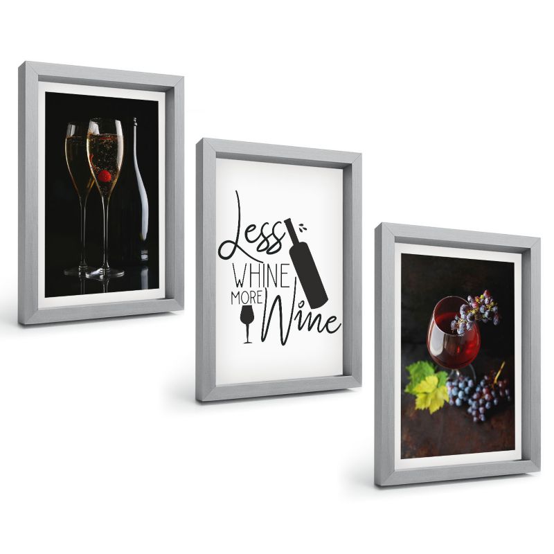 Trzyczęściowy Zestaw Obrazów ArtPrintCave 20x30 cm Srebrna rama Kieliszki wina winogrona napis 1 kpl.