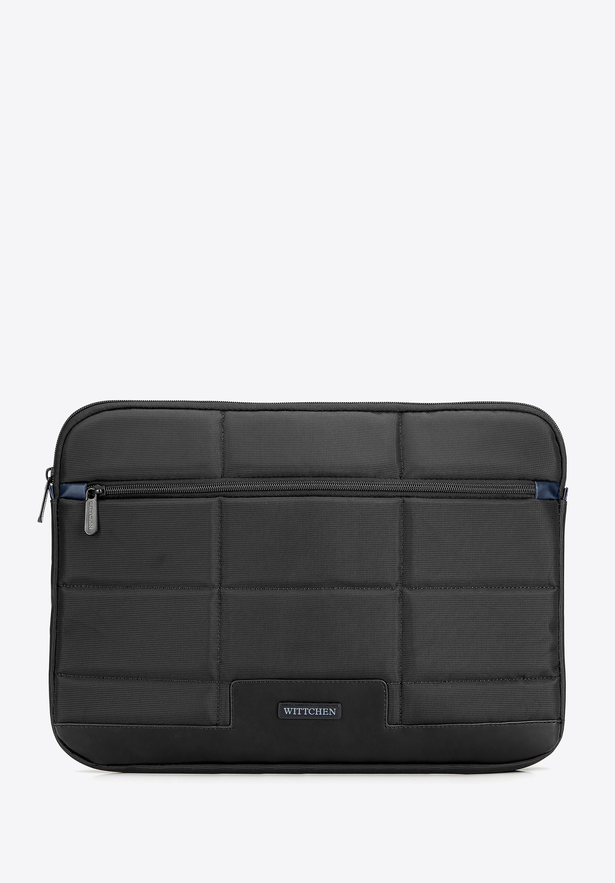Pikowane etui na laptopa 15,6” czarne