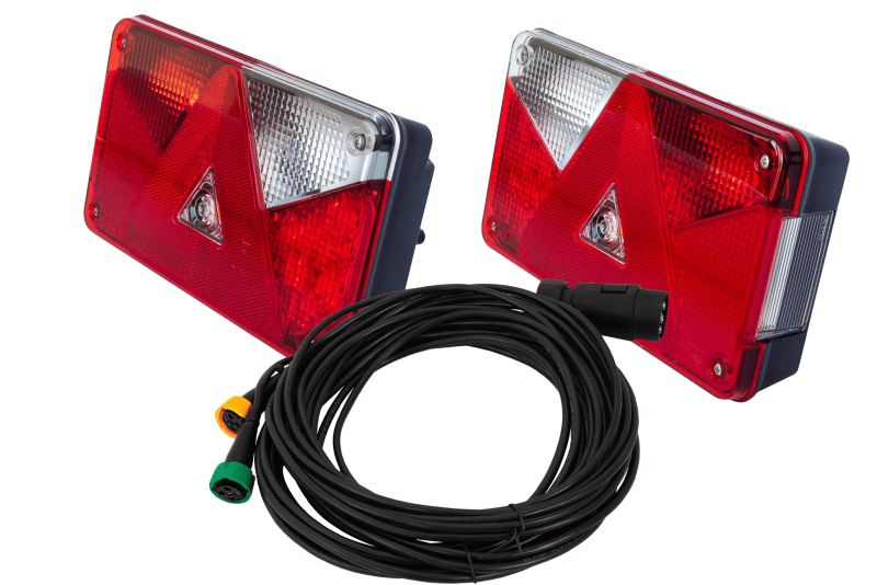 Lampy tylne ASPÖCK + wiązka MANTES 7m 7-PIN do przyczepy 1 szt.