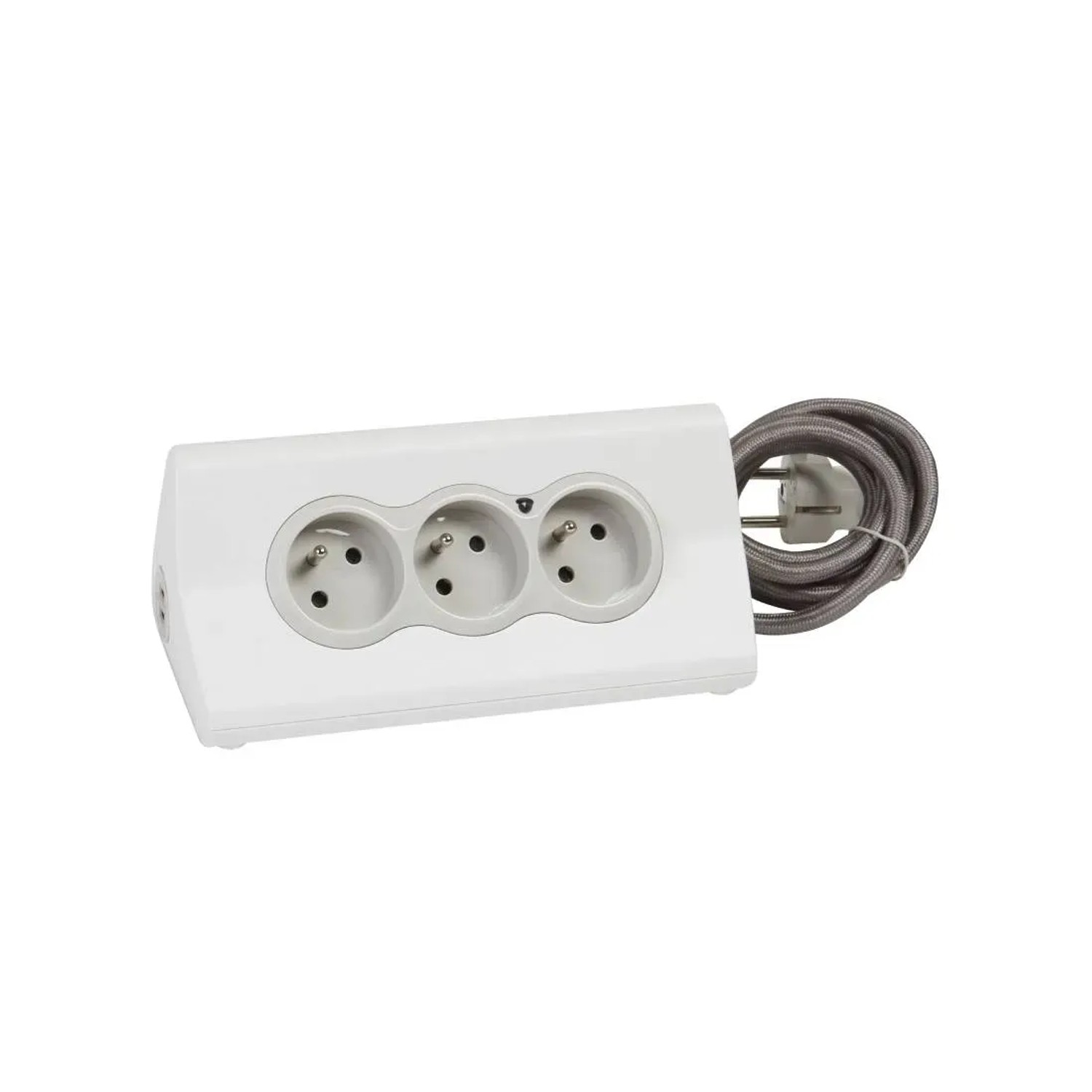 Legrand Przedłużacz 3-gniazdkowy 1,5 m 2 USB biały