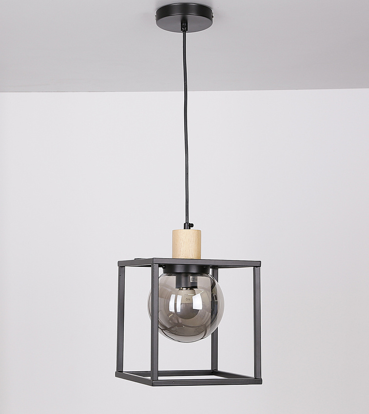 Czarna lampa wisząca z kloszem szklanym do salonu RETRO metalowa