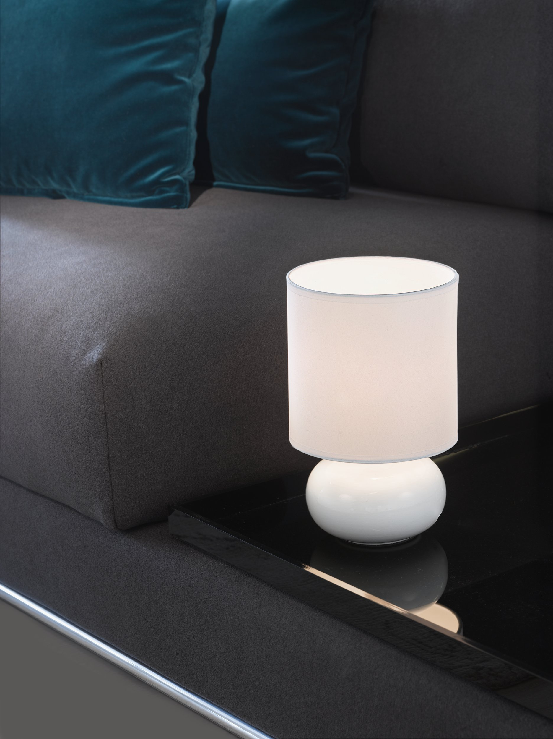 Eglo Trondio lampa stołowa 1x40 W biała 93046