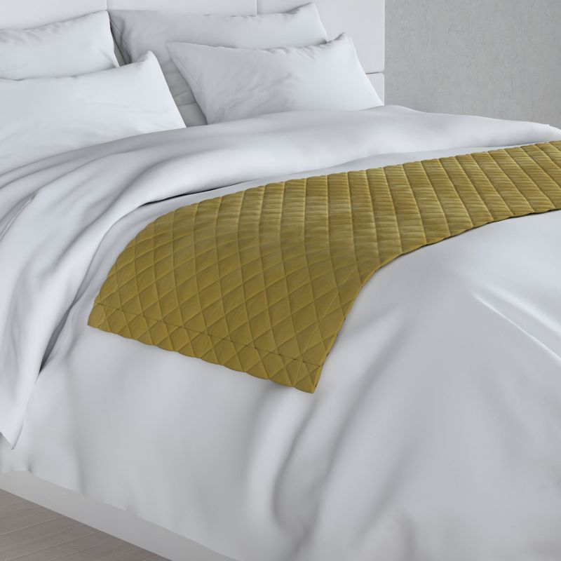 Narzuta hotelowa bieżnik Velvet 60x200cm Dekoria 200x60cm oliwkowy zielony 1 szt.