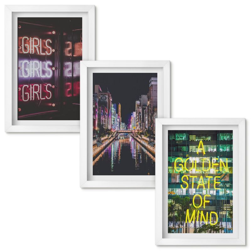 Set Obrazów w Ramie Wallfluent Neonowe napisy rzeka nocą Biała rama 20x30cm 3 szt.