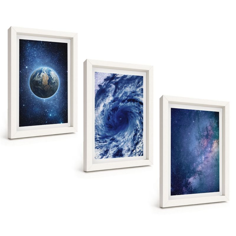 Komplet 3 Obrazów w Białej Ramie ArtPrintCave 20x30 cm Grafika Ścienna Ziemia kosmos burza galaktyka 1 kpl.
