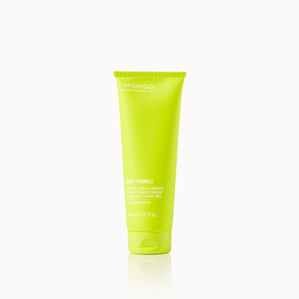 Vagheggi Bright Formula Illuminating Cleansing Toner 250ml.