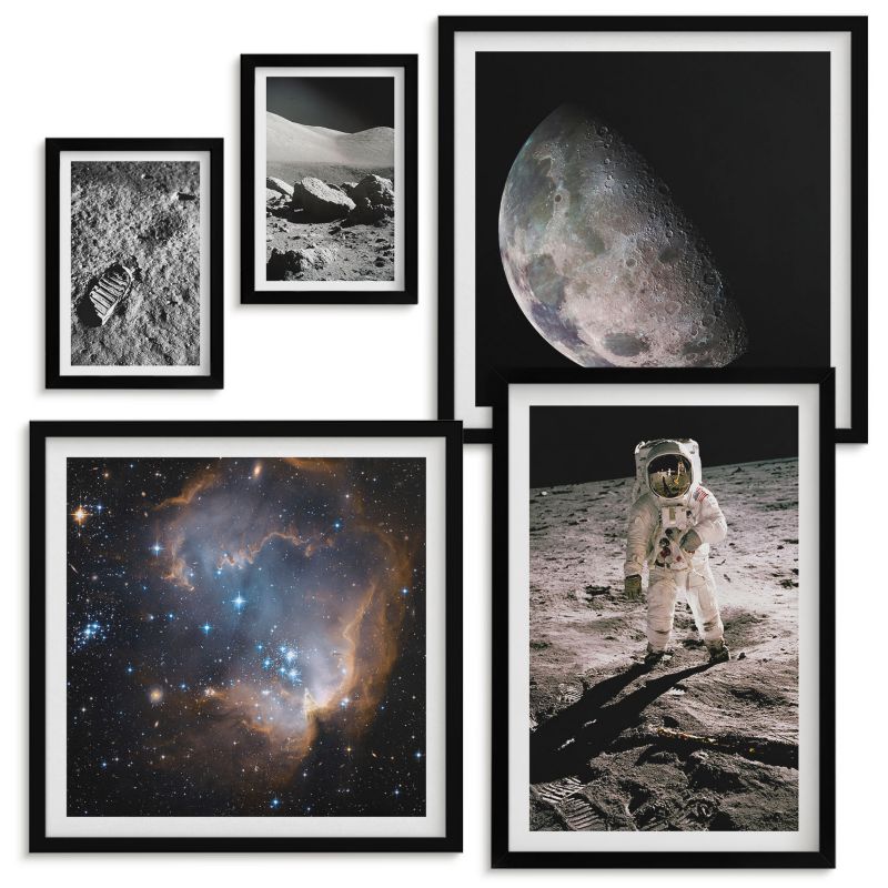 Set Obrazów w Ramie Wallfluent Astronauta Księżyc ślad zdjęcie Czarna rama 5 szt.