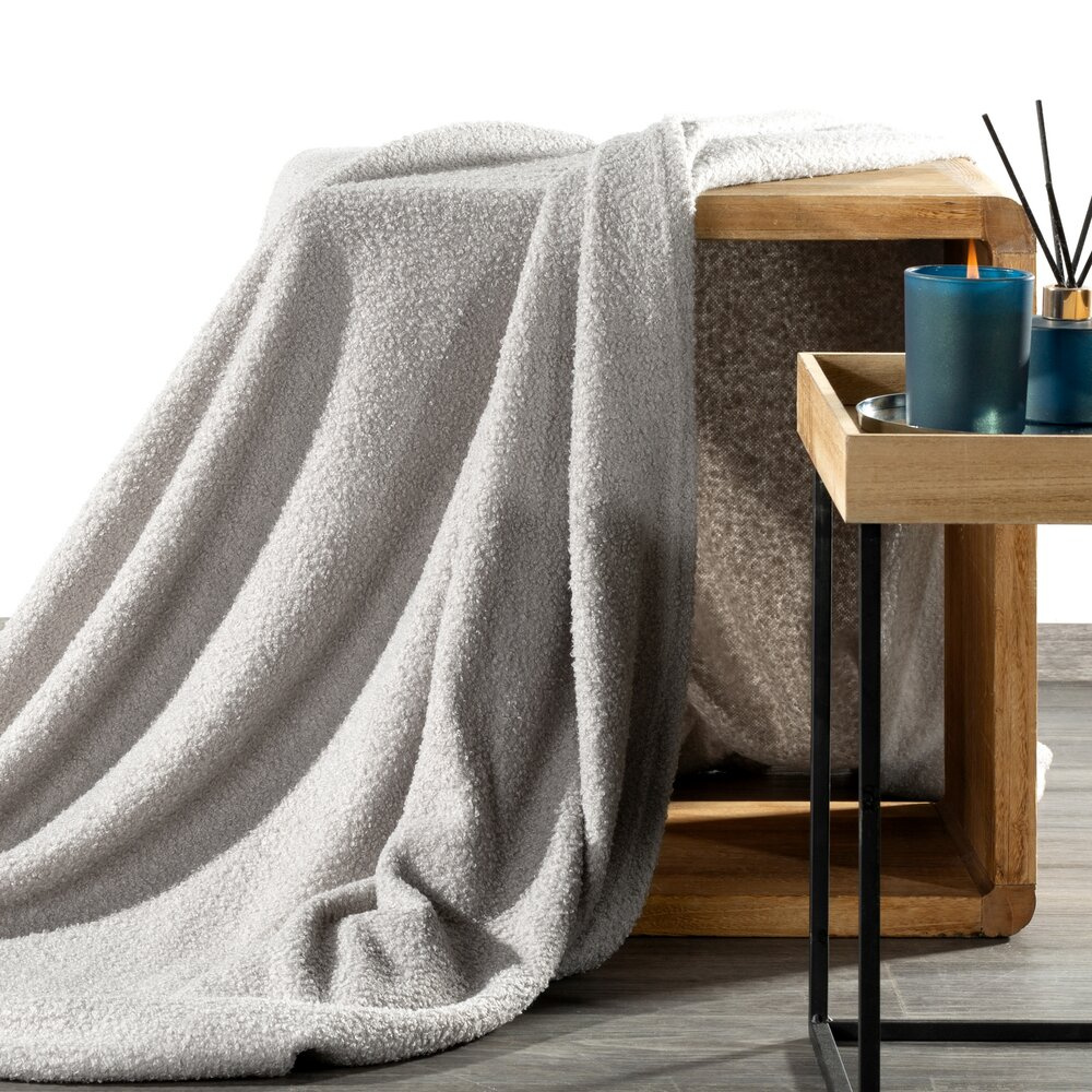 Koc 150x200 cm boucle BRILLO miękki barankowy z mikrofibry srebrny