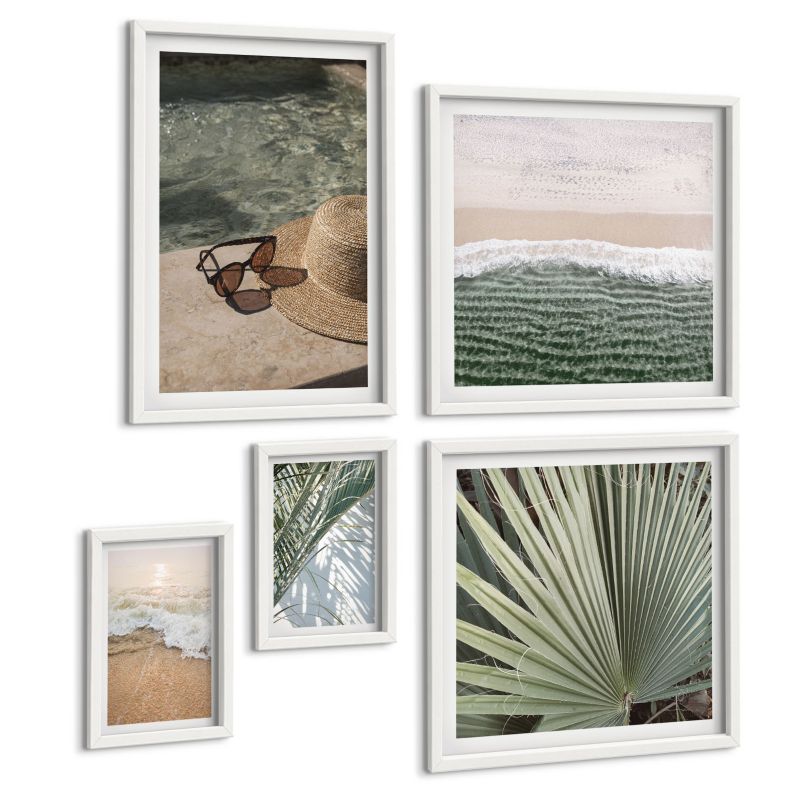 Zestaw 5 Obrazów ArtPrintCave (2x50x50+2x20x30+40x60cm) Biała rama Woda plaża kapelusz okulary 1 kpl.