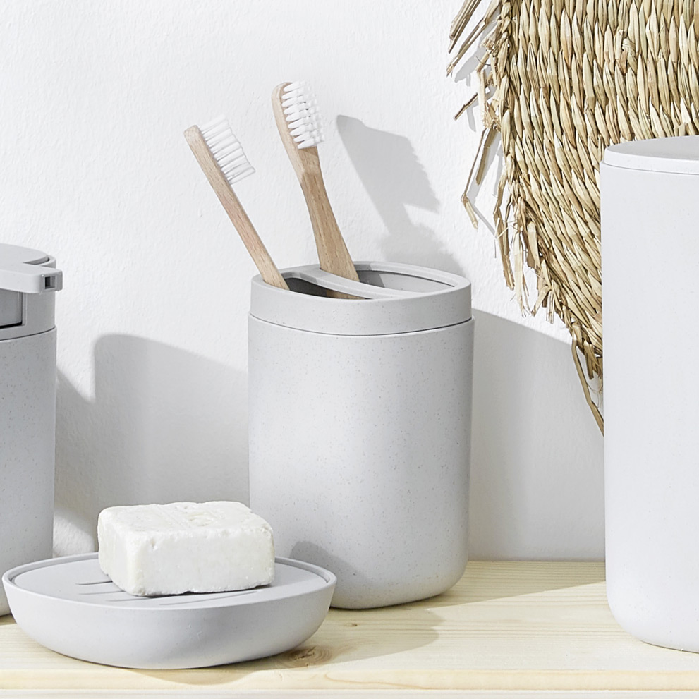 Kleine Wolke Belgrano EcoLiving kubek na szczoteczki stojący Sandbeige 8614226851 - Wysyłka w 24h