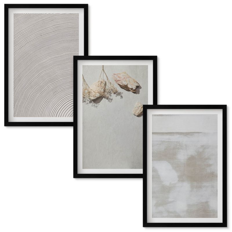 Obrazy do Salonu Wallfluent Piasek kamienie boho tekstura Czarna rama 40x60 cm 3 szt.