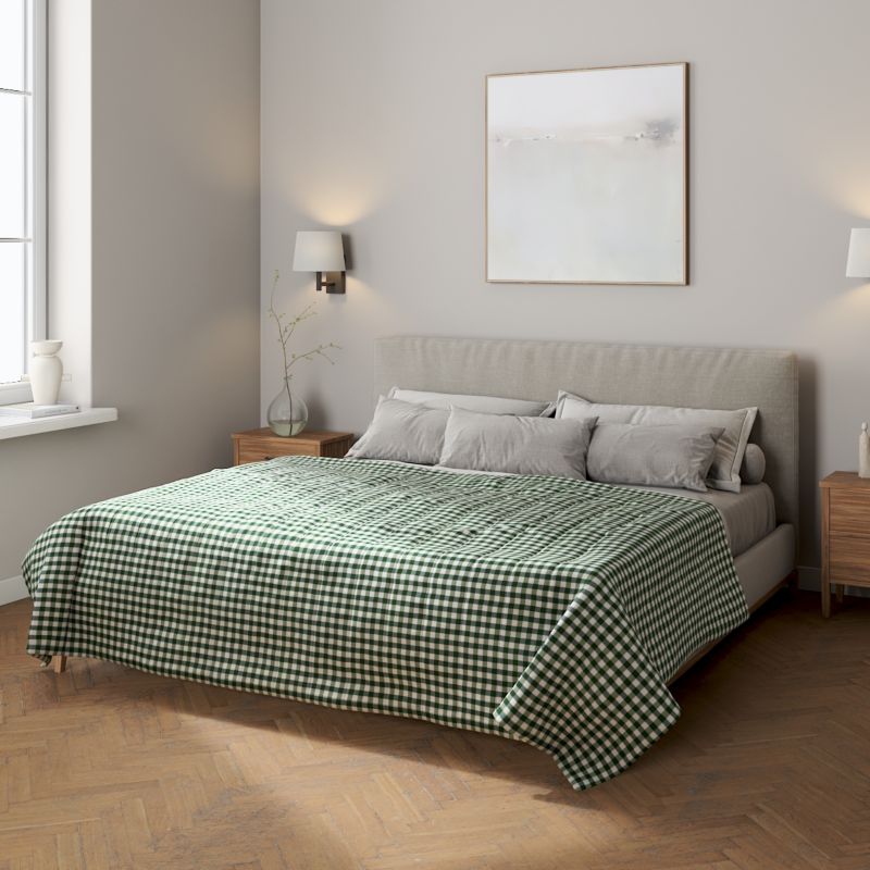 Narzuta pikowana w pasy Dekoria 130 x 210 cm zielono-biała kratka (1,5x1,5cm) 1 szt.