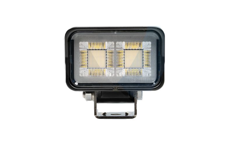 Lampa robocza LED do naczepy 40 LED 2630 lm prostokątna przyczepki szperacz 1 szt.