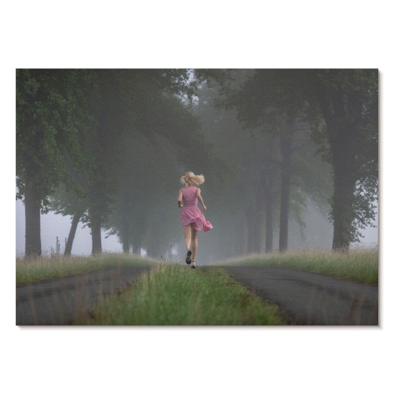 Obraz Plakat Canvas Tulup 84x59,4 cm (A1) Bieg przez las Do sypialni, salonu, 1 szt.