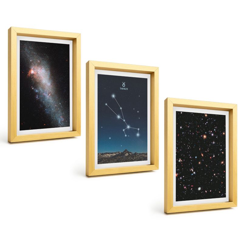 Zestaw 3 Obrazów w Złotej Ramie ArtPrintCave 20x30 cm Galeria Ścienna Kosmiczne pejzaże gwiazdy Byka 1 kpl.