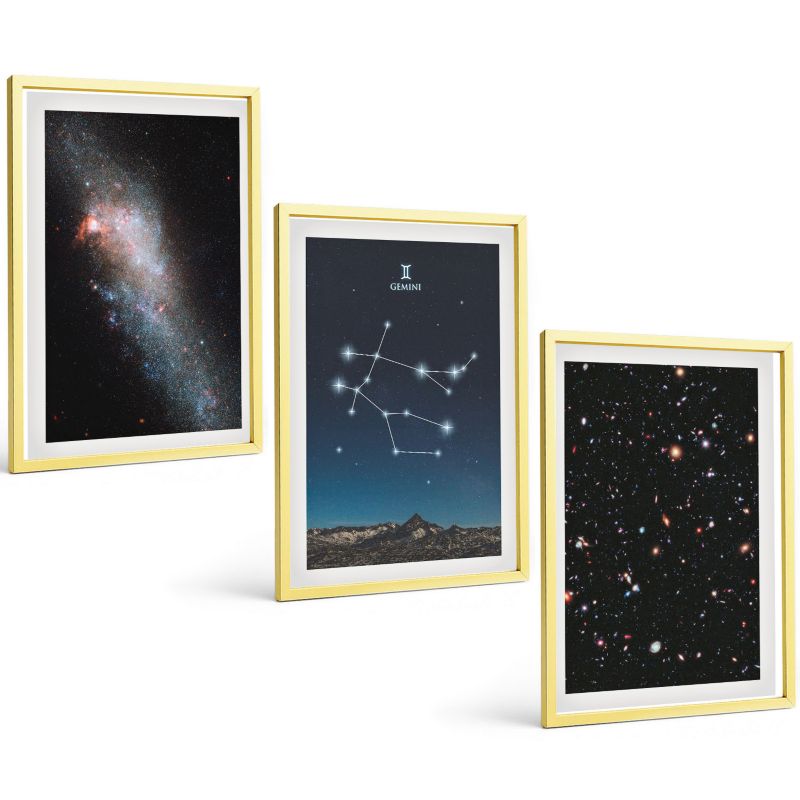 Zestaw Obrazów 3 Częściowy ArtPrintCave Złote Ramki 40x60 cm Dekoracja do Sypialni Zodiak Bliźnięta galaktyka 1 kpl.