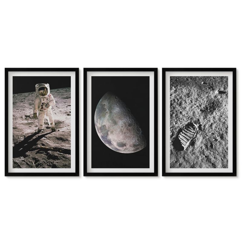 Zestaw 3 obrazów w czarnych ramach Tulup 40x60 cm Astronauta Księżyc zdjęcie Obrazy do kuchni w ramie 1 kpl