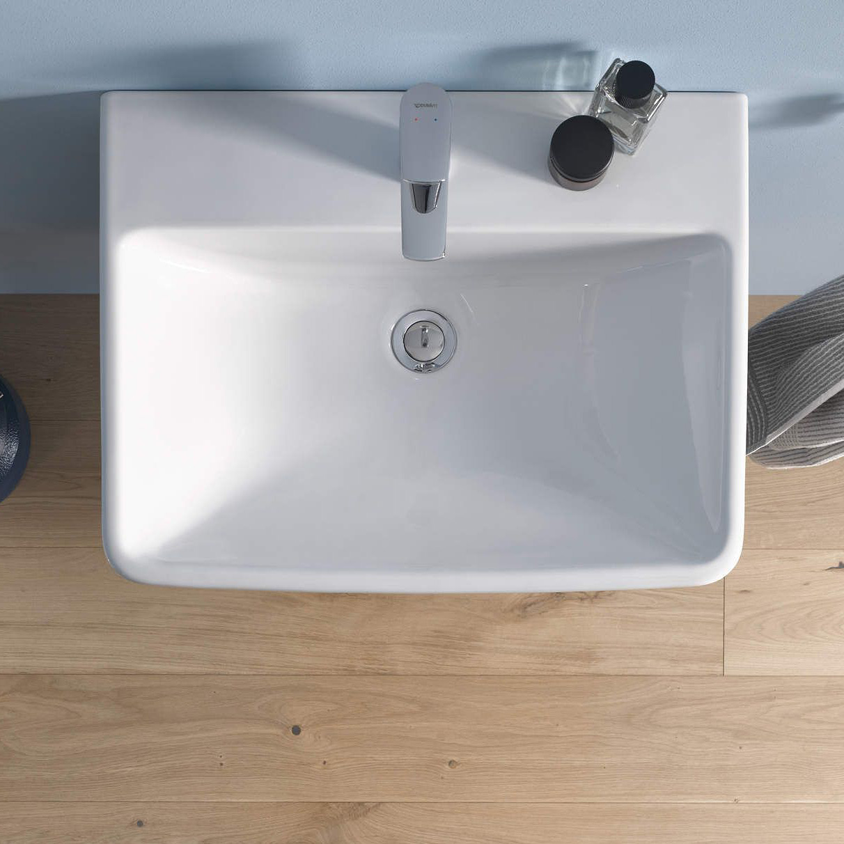 Duravit No. 1 umywalka 54,5x43,5 cm prostokątna wpuszczana biała 03555500272