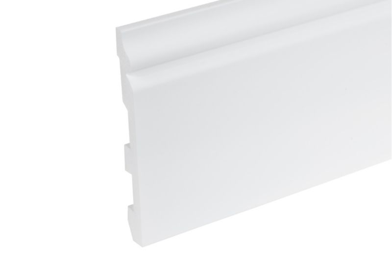 Listwa przypodłogowa Cezar biały połysk 2440x136x16,8mm HDPS 1 szt.