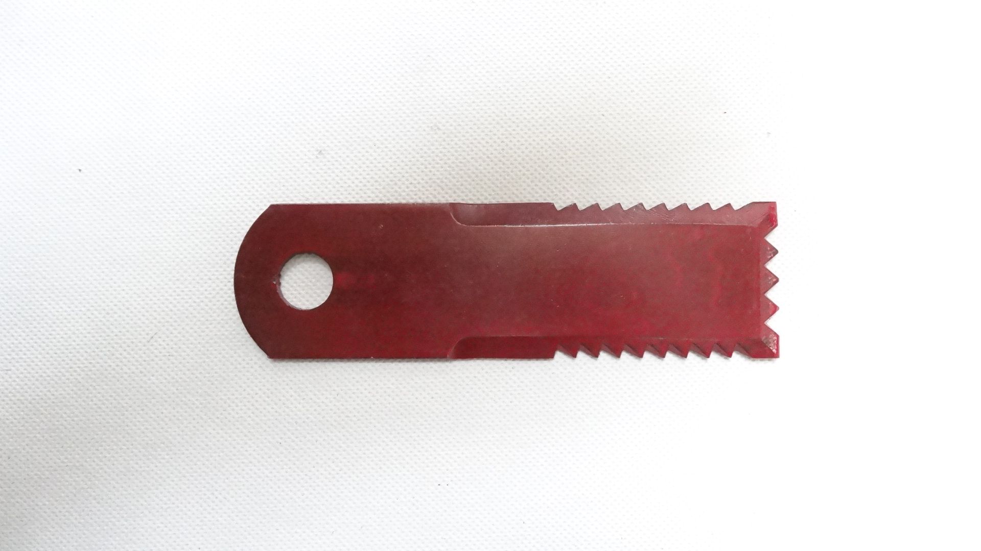 Nóż sieczkarni zębaty 173x50x4mm Fi-18mm Z55610 AGV
