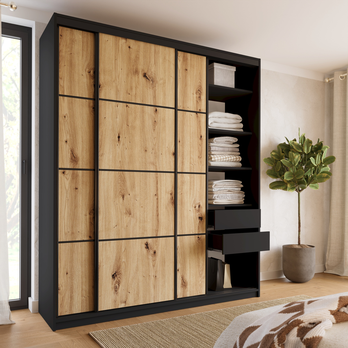 Trzydrzwiowa szafa przesuwna z półkami 200 cm LOFT MAX