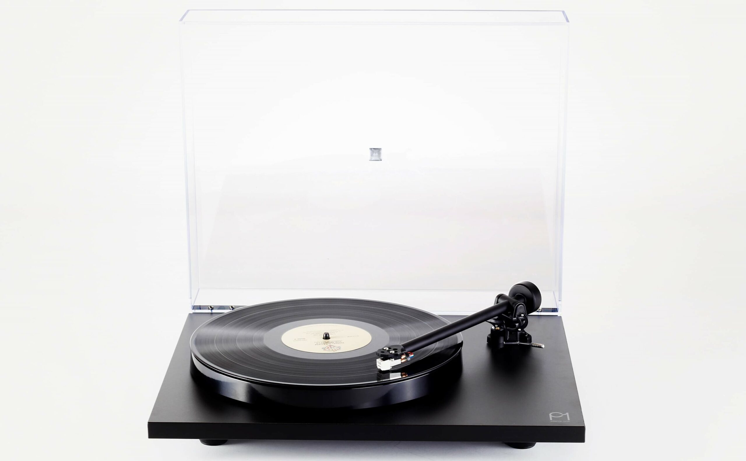 Gramofon rega planar 1