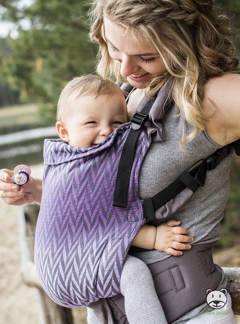 Nosidełko regulowane Grow Up Wrap: Herringbone purple Z dodatkami