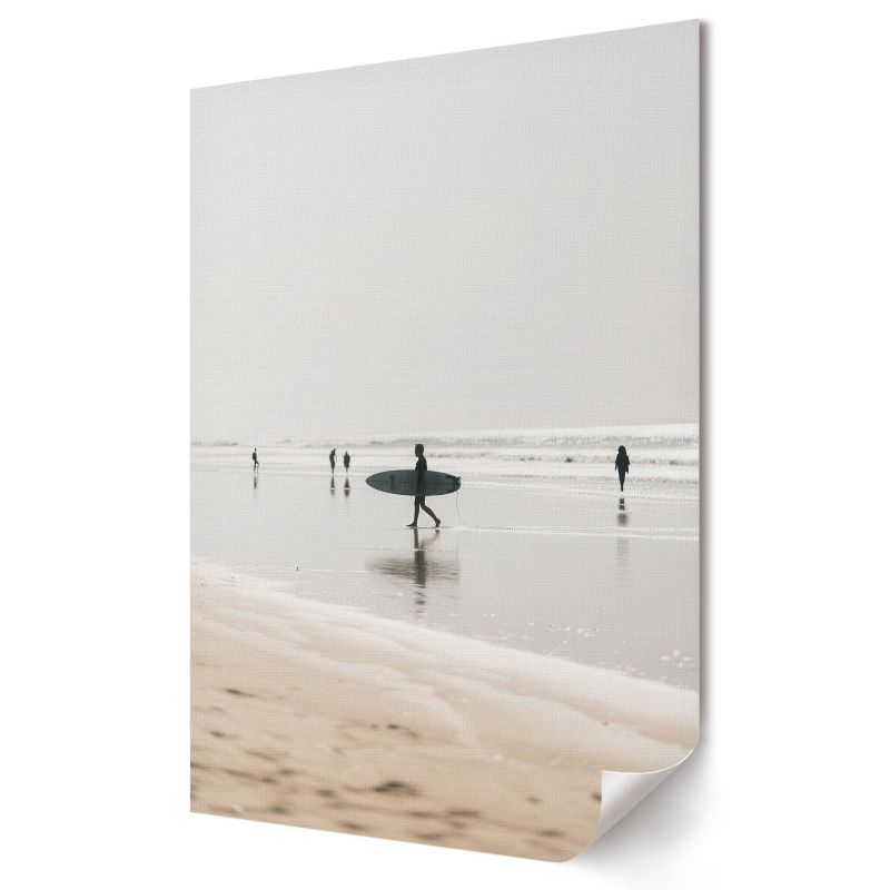 Plakat na ścianę Wallfluent Format A4 Surferzy na plaży Kolektyw Soft Structure 1 szt.