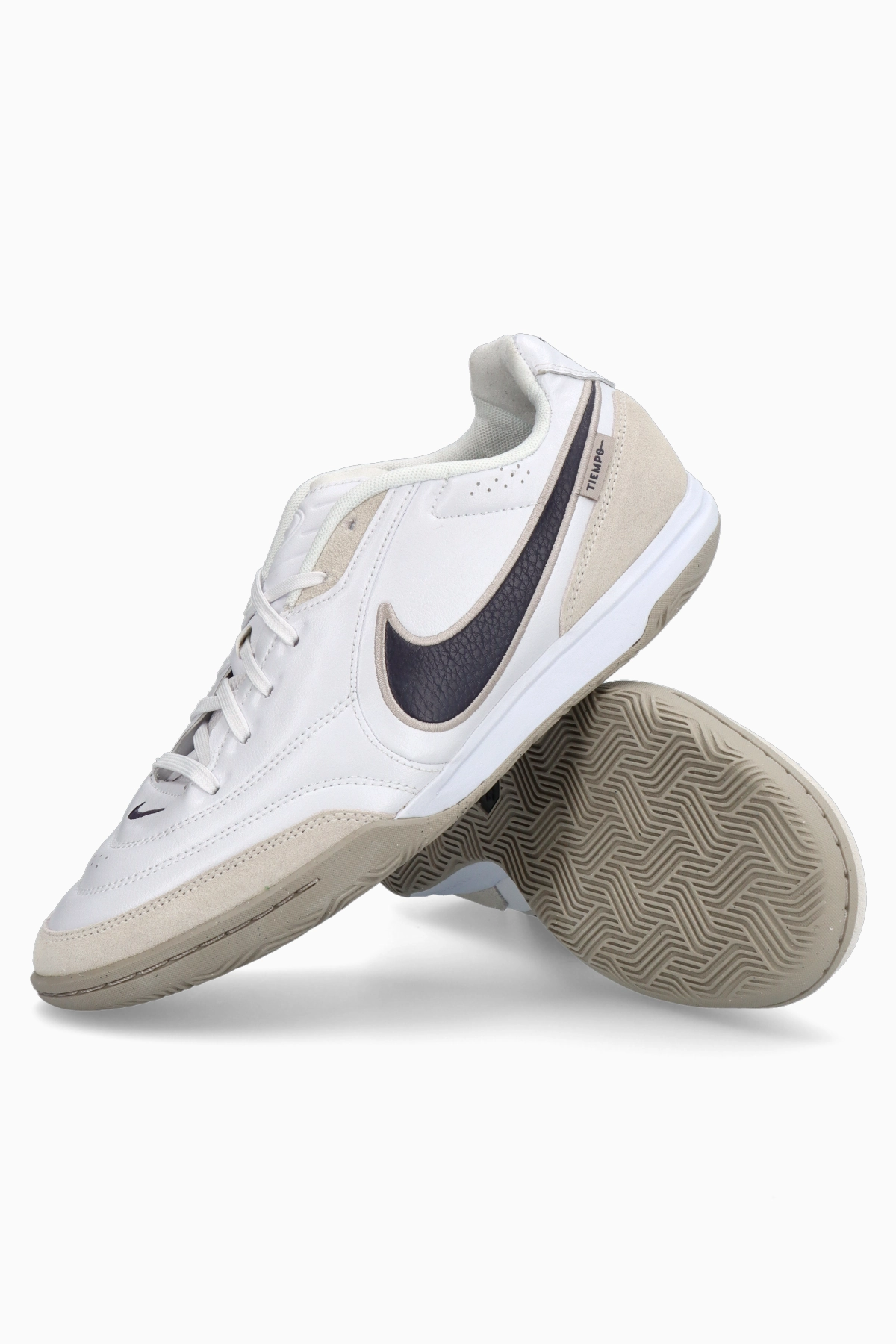 Halówki Nike Tiempo Streetgato IC - Biały