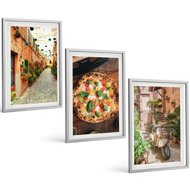 Zestaw Obrazów 3 Częściowy ArtPrintCave Srebrne Ramki 40x60 cm Dekoracja do Sypialni Urokliwe uliczki z pizzą 1 kpl.