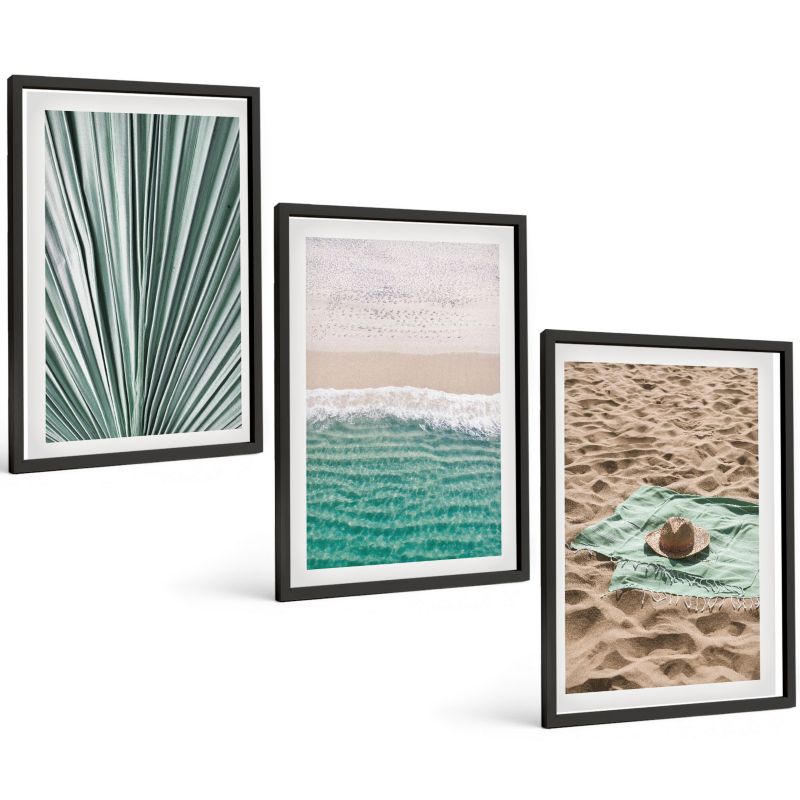 Galeria 3 Obrazów w Czarnej Ramie ArtPrintCave 40x60 cm Komplet ścienny Wakacyjne widoki plaża morze 1 kpl.
