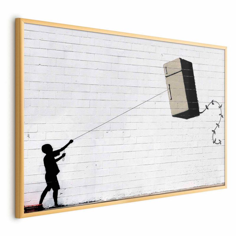 Plakat Artgeist Latająca lodówka 30x21 cm z ramą złotą 1 szt