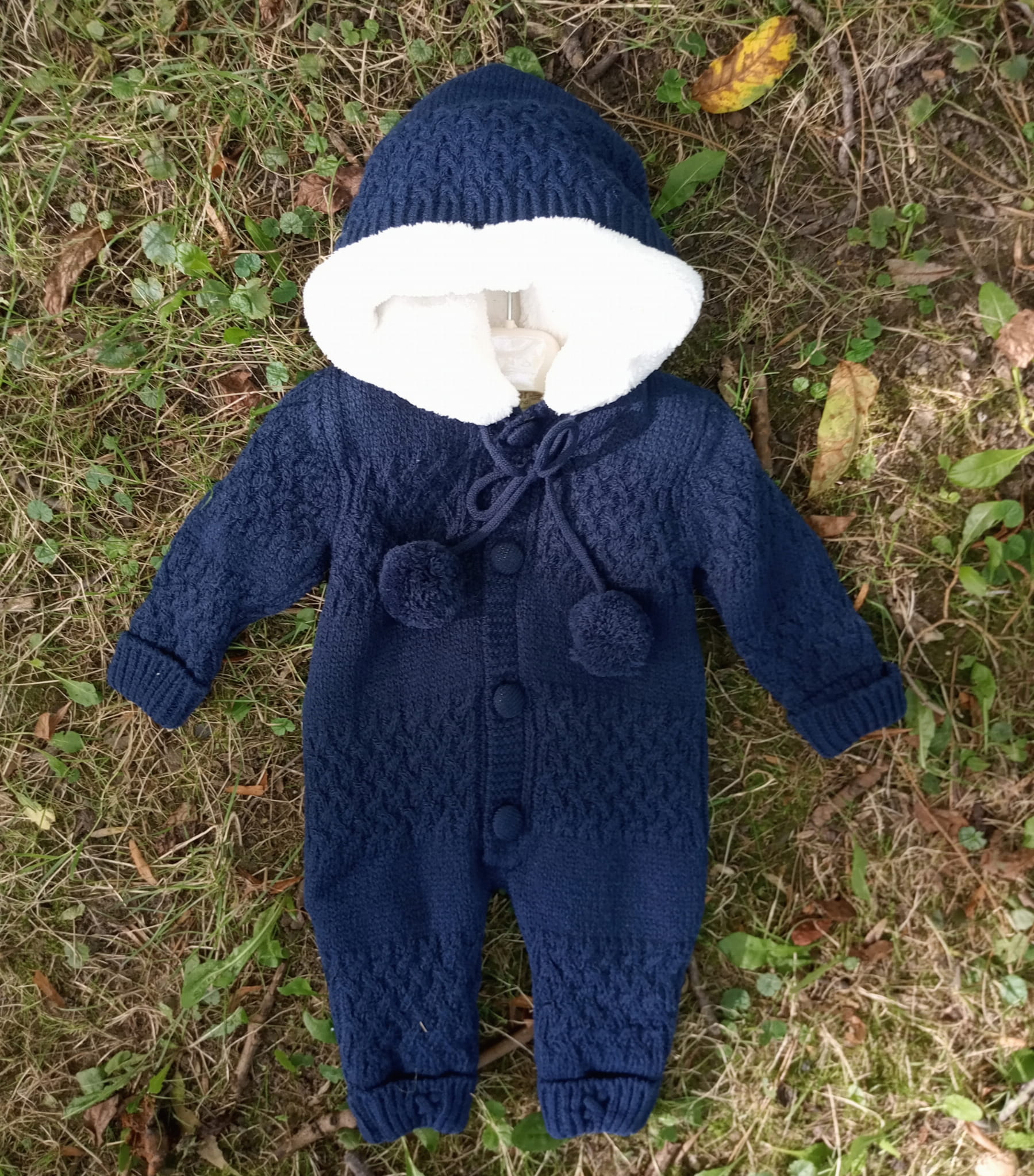 Laferio Wool Ball Ciepły pajacyk z wełną granatowy
