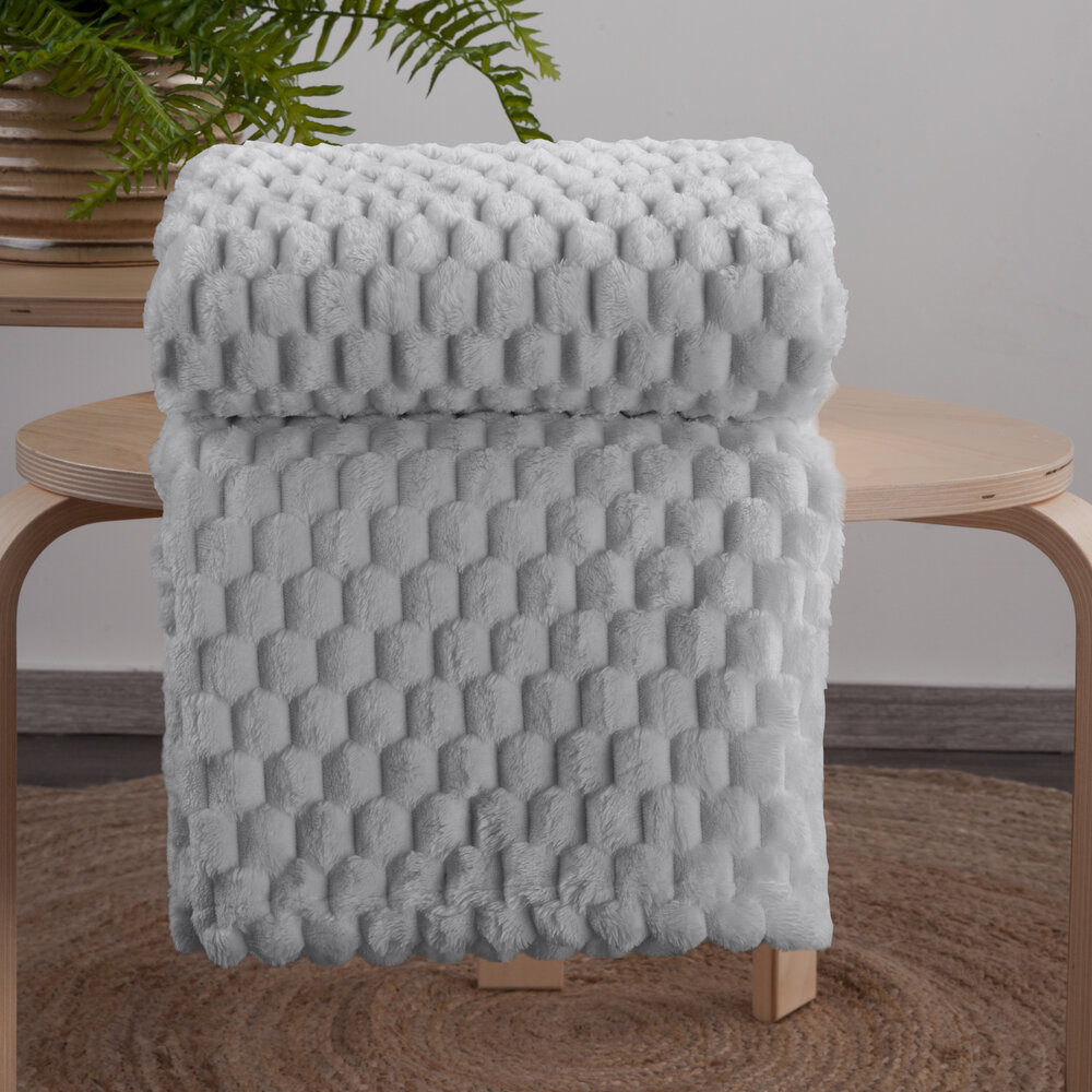 Koc 200x220 cm CINDY flano srebrny bardzo miękki z efektem 3D