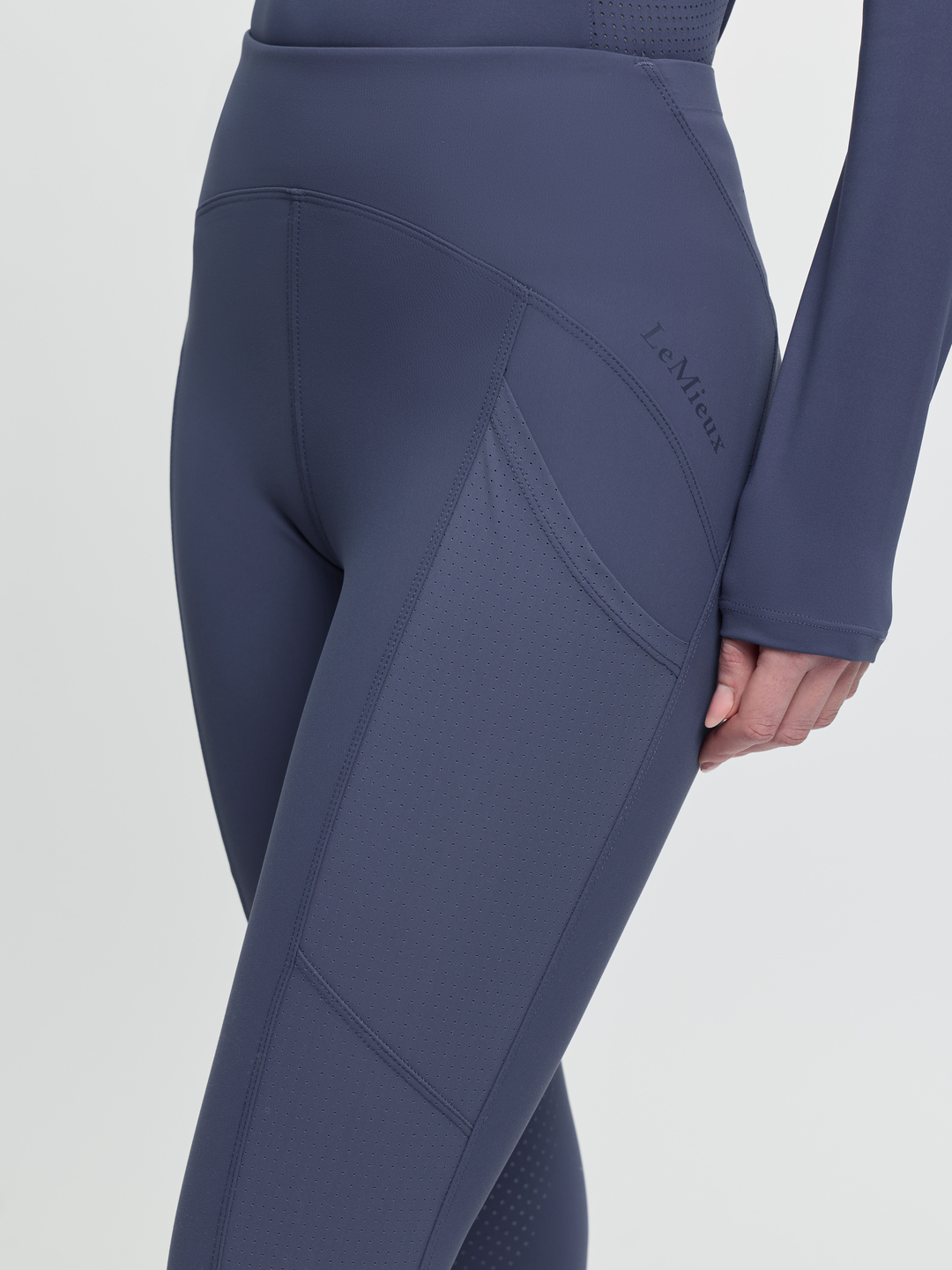 LeMieux legginsy jeździeckie Airflow Shadow