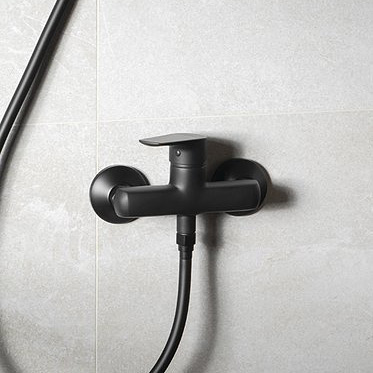 Aqualine Lotta bateria prysznicowa ścienna czarny mat LT611B