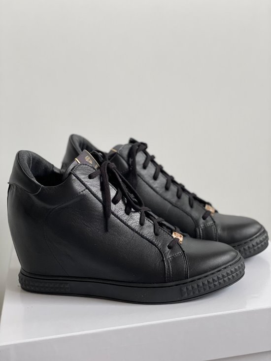 Sneakers 105/3 Black