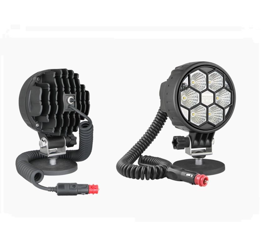 Lampa robocza LED 2500lm włącznikiem i wtyczką zapalniczki CRC3E.50396 Wesem