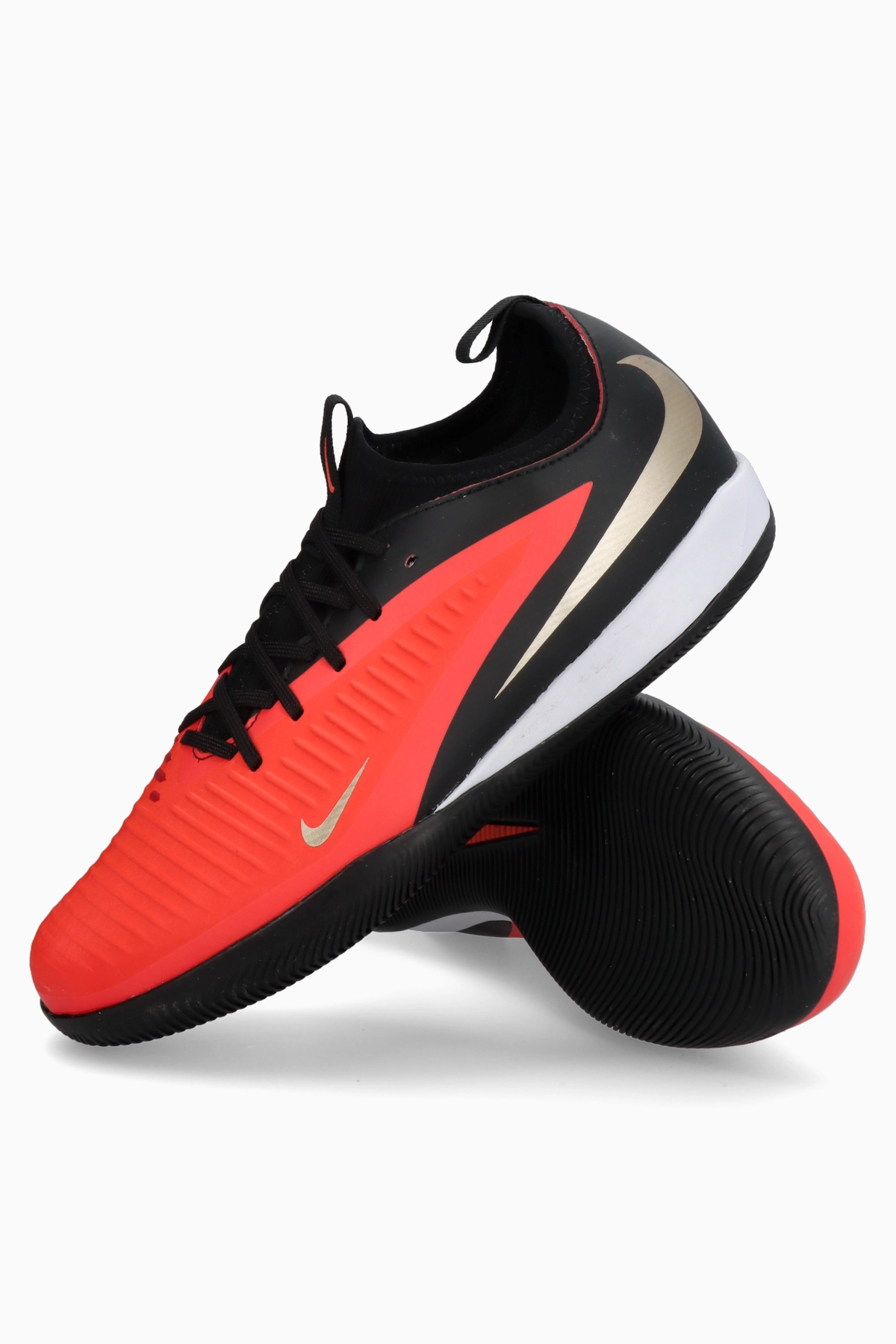 Halówki Nike Phantom 6 Low Academy IC Junior - Czerwony