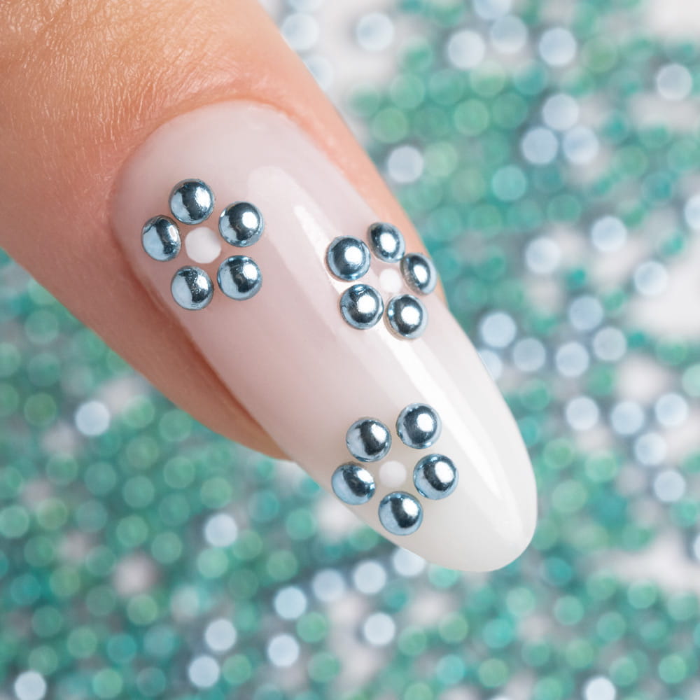 ShinePins gładkie ćwieki błyskotki ozdoby do paznokci mini NTN Premium Nr 6 5g